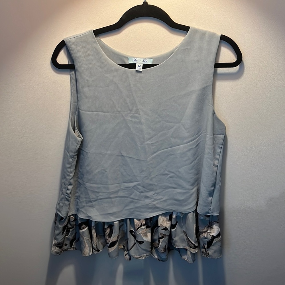 Blue with floral detailing flowy top